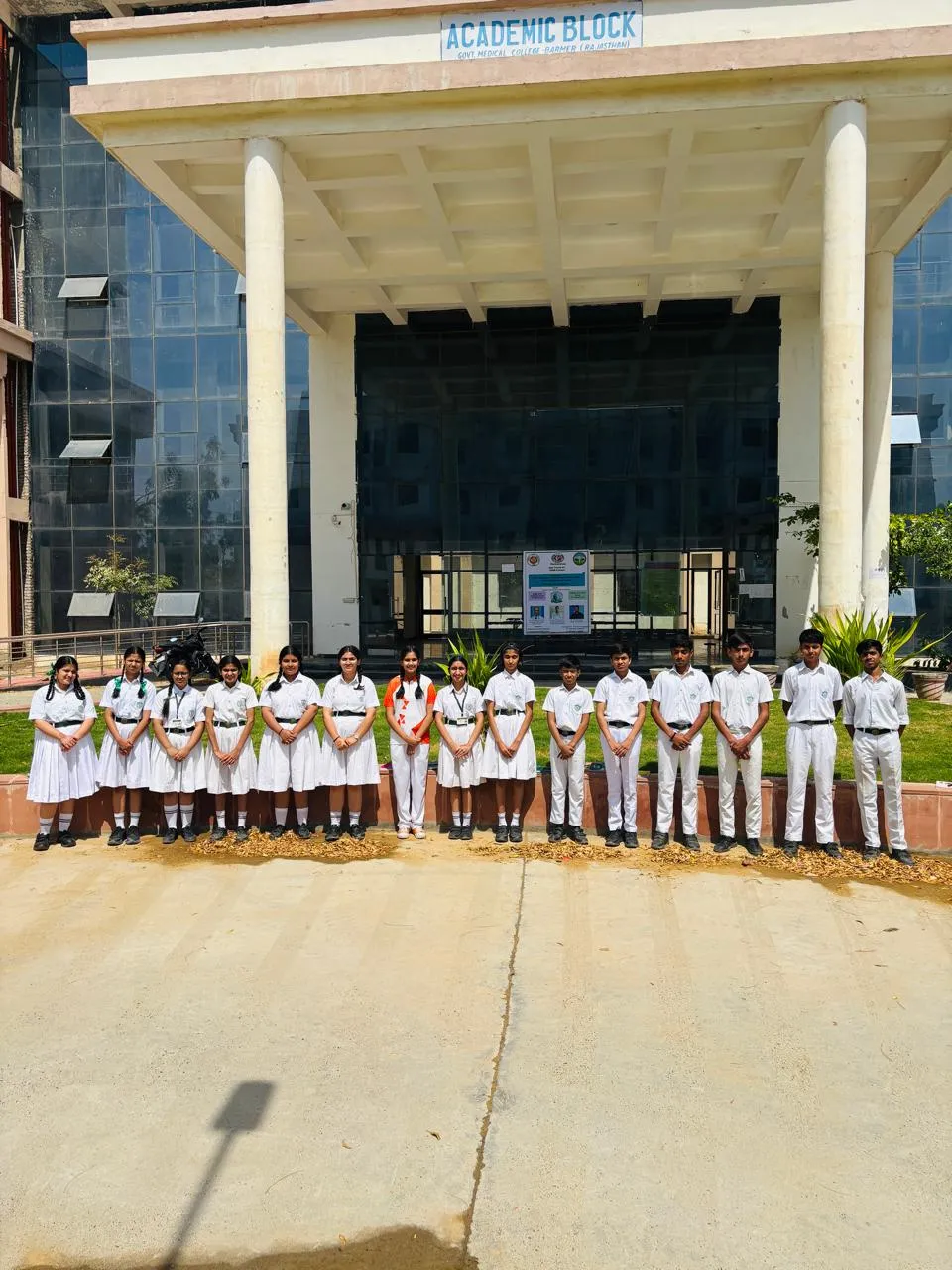 An Educational Visit to Medical College, Barmer