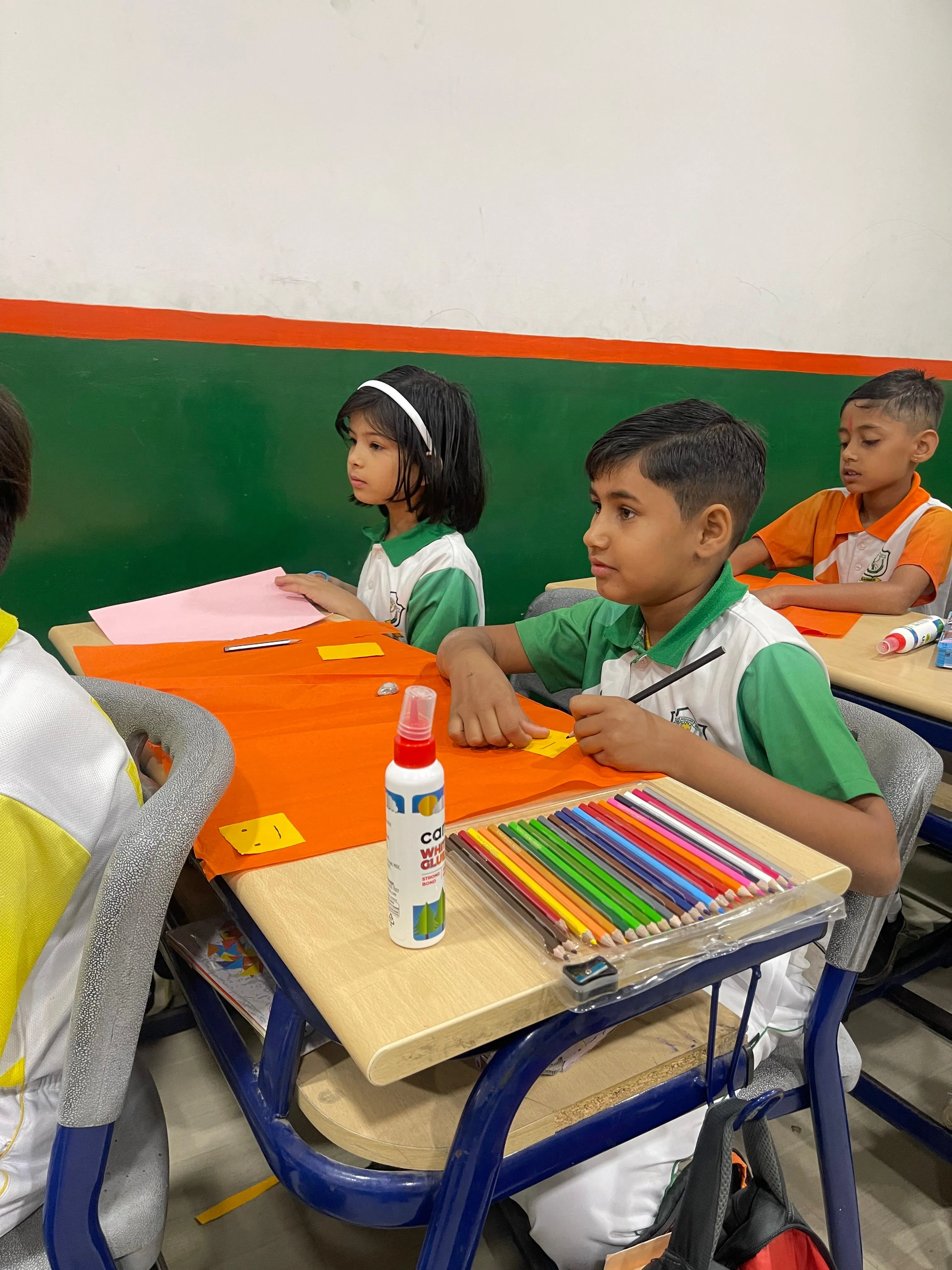 Classroom Board Decoration Activity Held Successfully